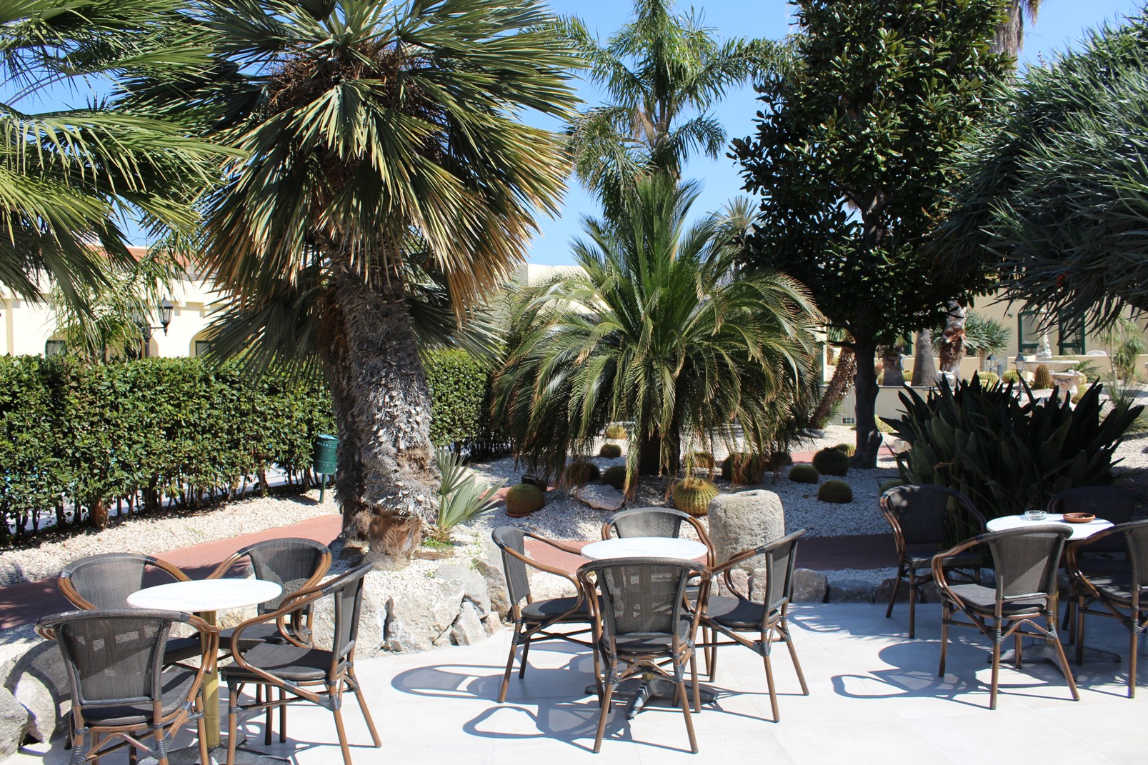 Estate a fine di Agosto Punta del Sole vacanza benessere mare relax e spiaggia con cure Asl